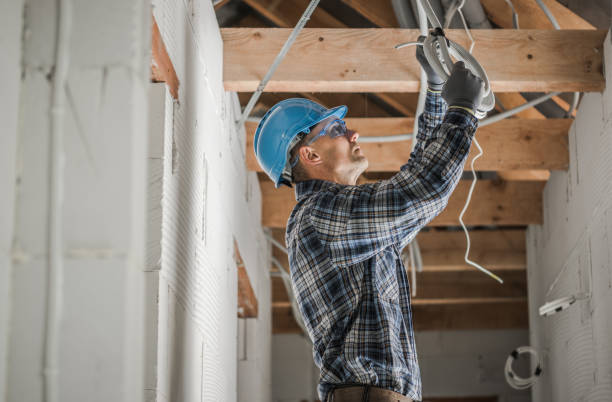 Best Emergency Electrical Repair  in Plantsville, CT
